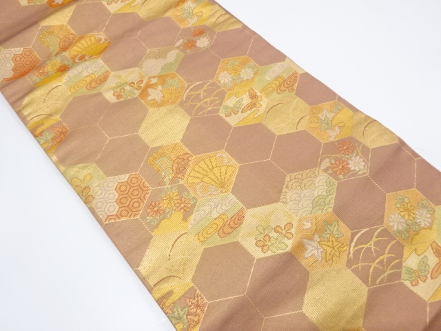 亀甲に檜扇・草花・蝶模様織出し名古屋帯